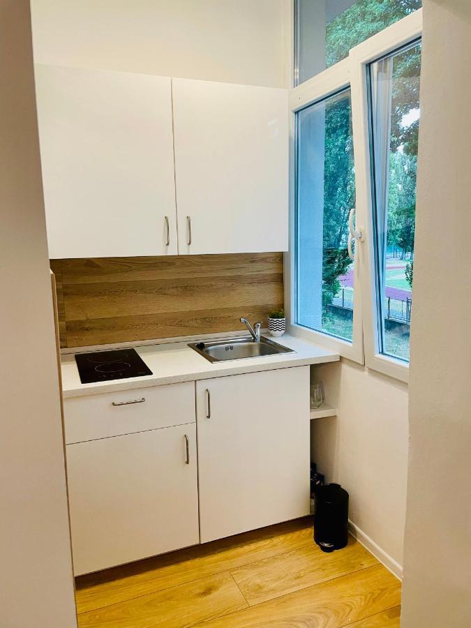 Studio Apartment Dandelion Bratislava Ngoại thất bức ảnh