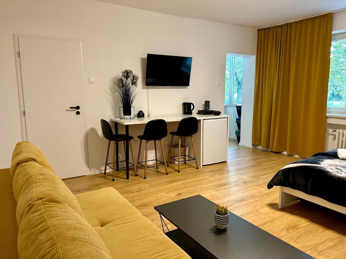 Studio Apartment Dandelion Bratislava Ngoại thất bức ảnh
